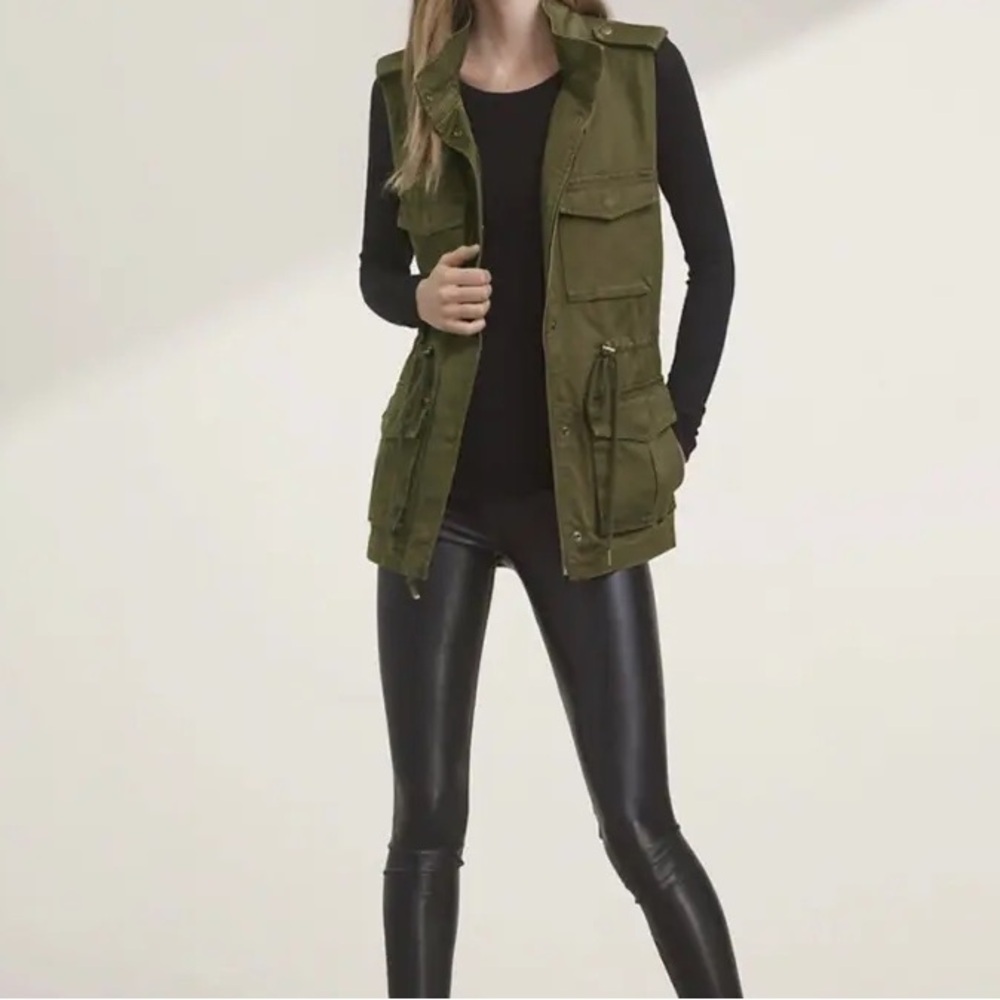 Aritzia Talula Olive Military Zip Up Green Vest XS